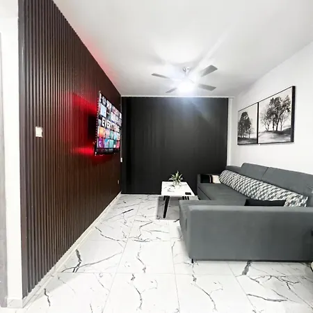 A5 Luxe Oasis Retreat - 3 Minute Drive To Paphos